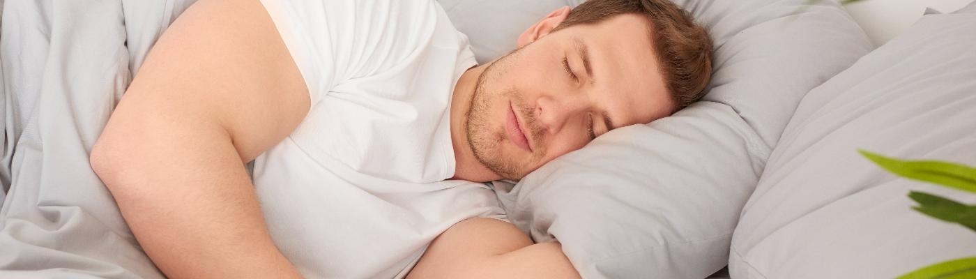 Consejos para dormir bien en noches de calor