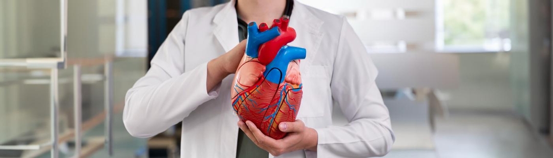 cardiologos-espanoles-causas-angina-covid