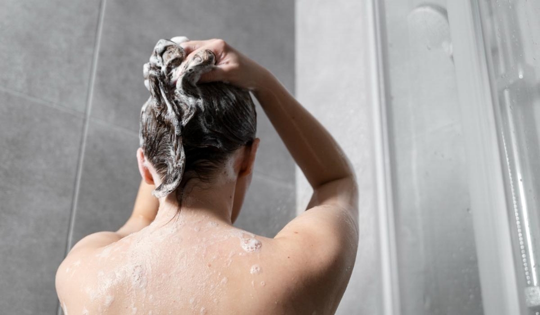 mitos-salud-lavarse-pelo