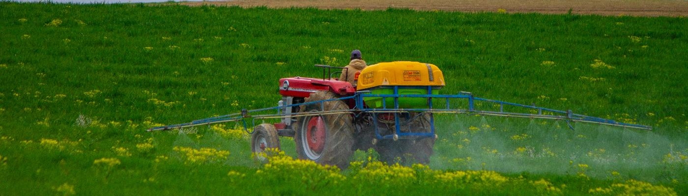 Los pesticidas, igual de nocivos que el tabaco en el desarrollo del cáncer