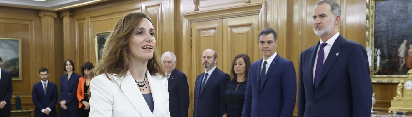 Mónica García promete su cargo: “Voy a trabajar para llegar a grandes pactos urgentes”