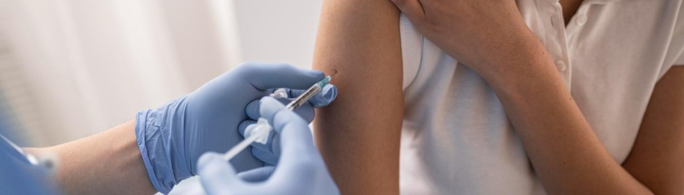Desarrollan vacunas por ultrasonidos que podrían sustituir a las agujas