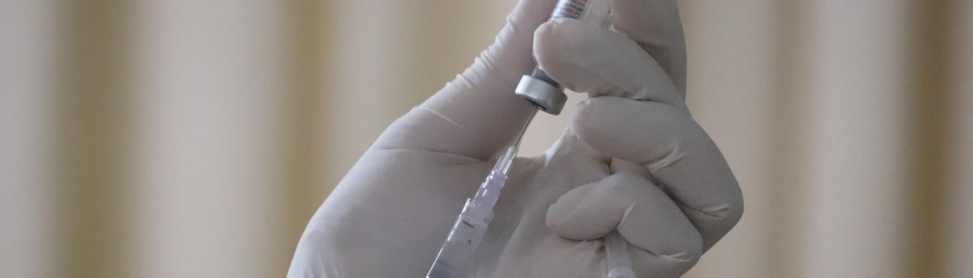 7 de cada 10 conversaciones sobre vacunas en redes cuestionan su seguridad