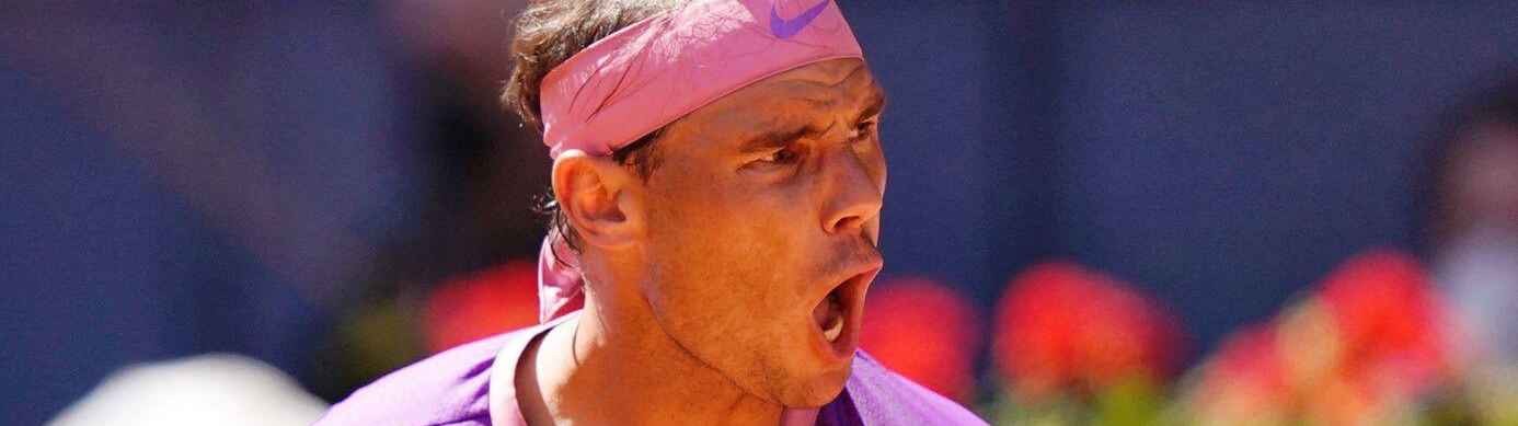 Rafa Nadal sufre y gana 