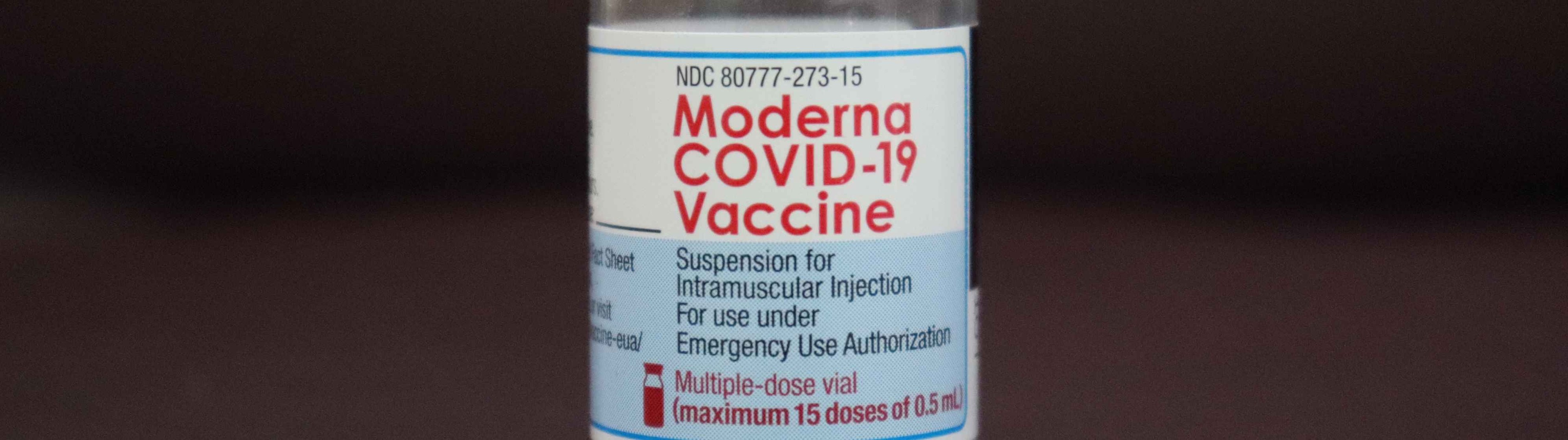 La vacuna de Moderna muestra una “potente respuesta” ante las nuevas variantes de Covid