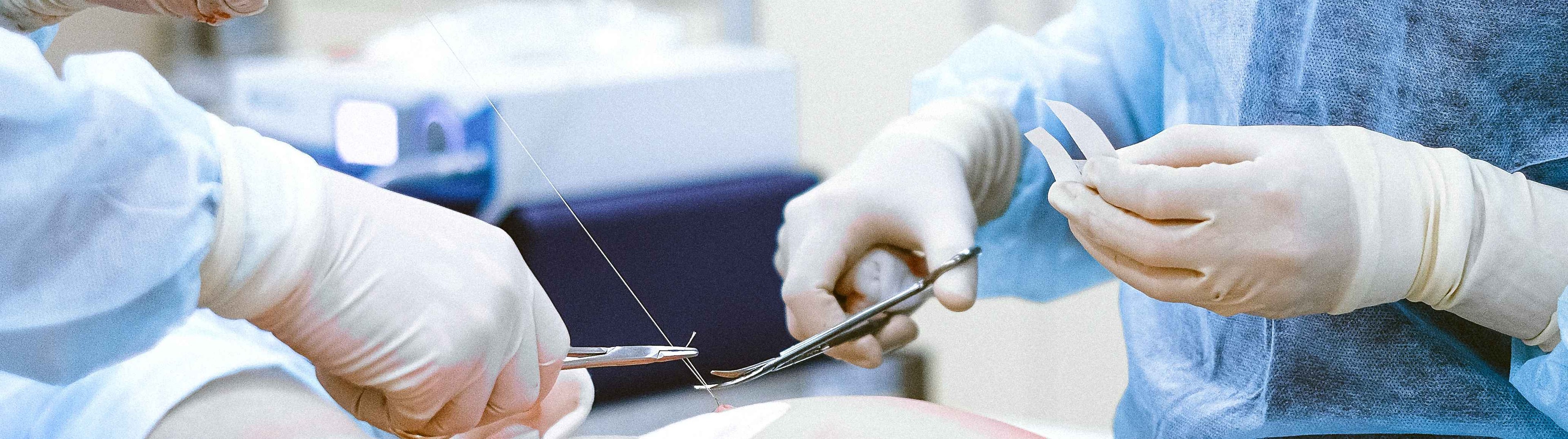 El Hospital La Fe realiza el primer trasplante renal pediátrico a una niña con hipersensibilidad