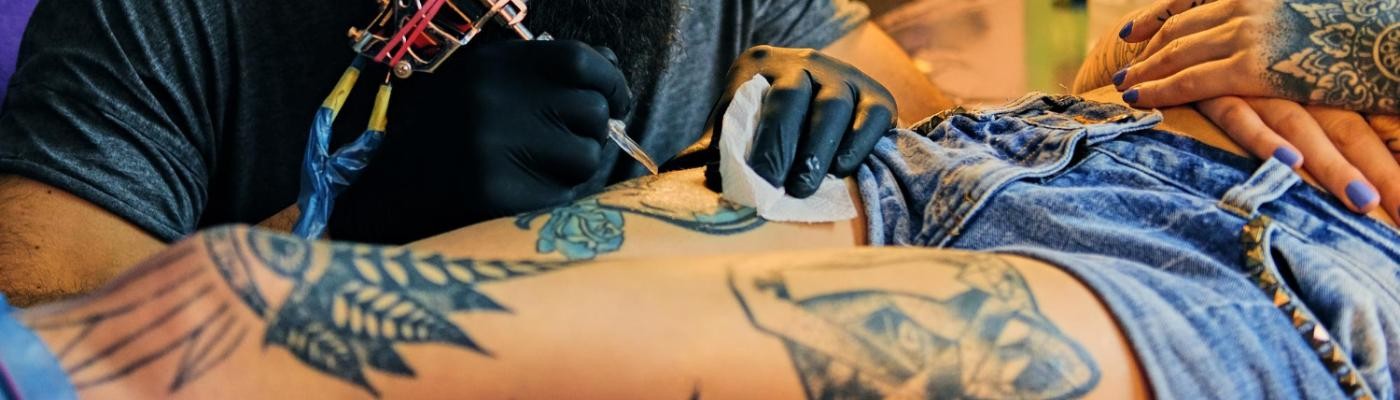Aprobado el real decreto que regula el instrumental para los tatuajes