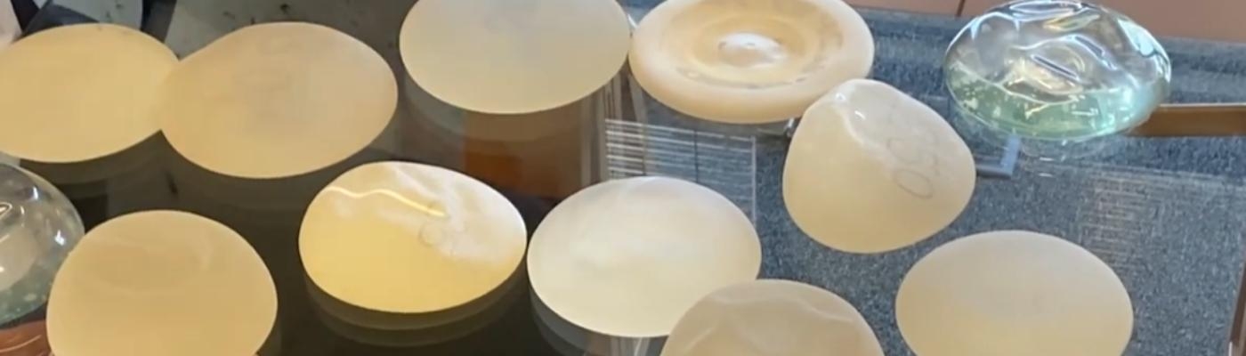 400 españolas con prótesis mamarias de silicona ilegal serán indemnizadas por Francia