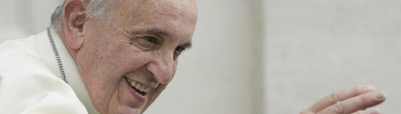 El Papa Francisco se recupera satisfactoriamente de su operación de hernia