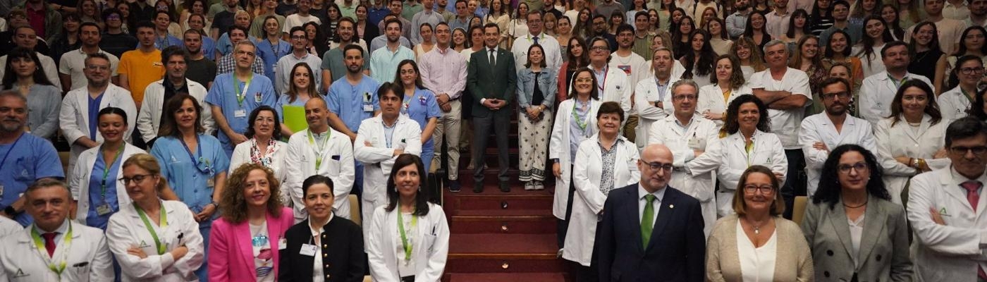 Andalucía pide al Gobierno un pacto por la sanidad y 1.000 plazas MIR más al año